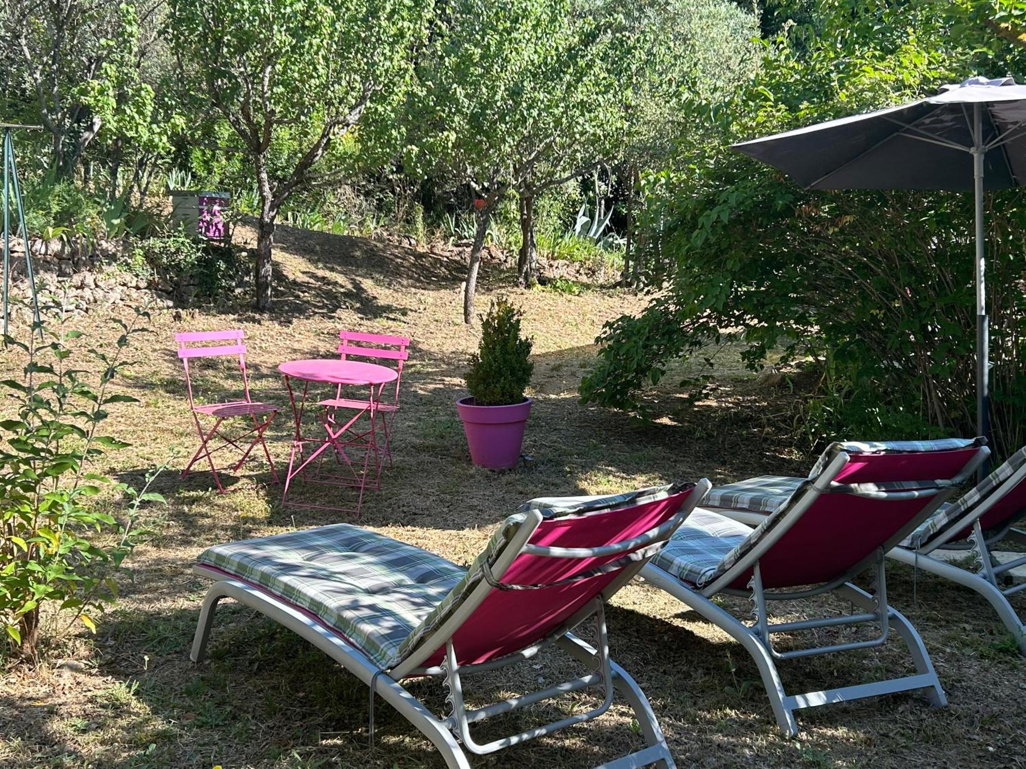 Appartement Cabanon César à Flayosc Extérieur photo