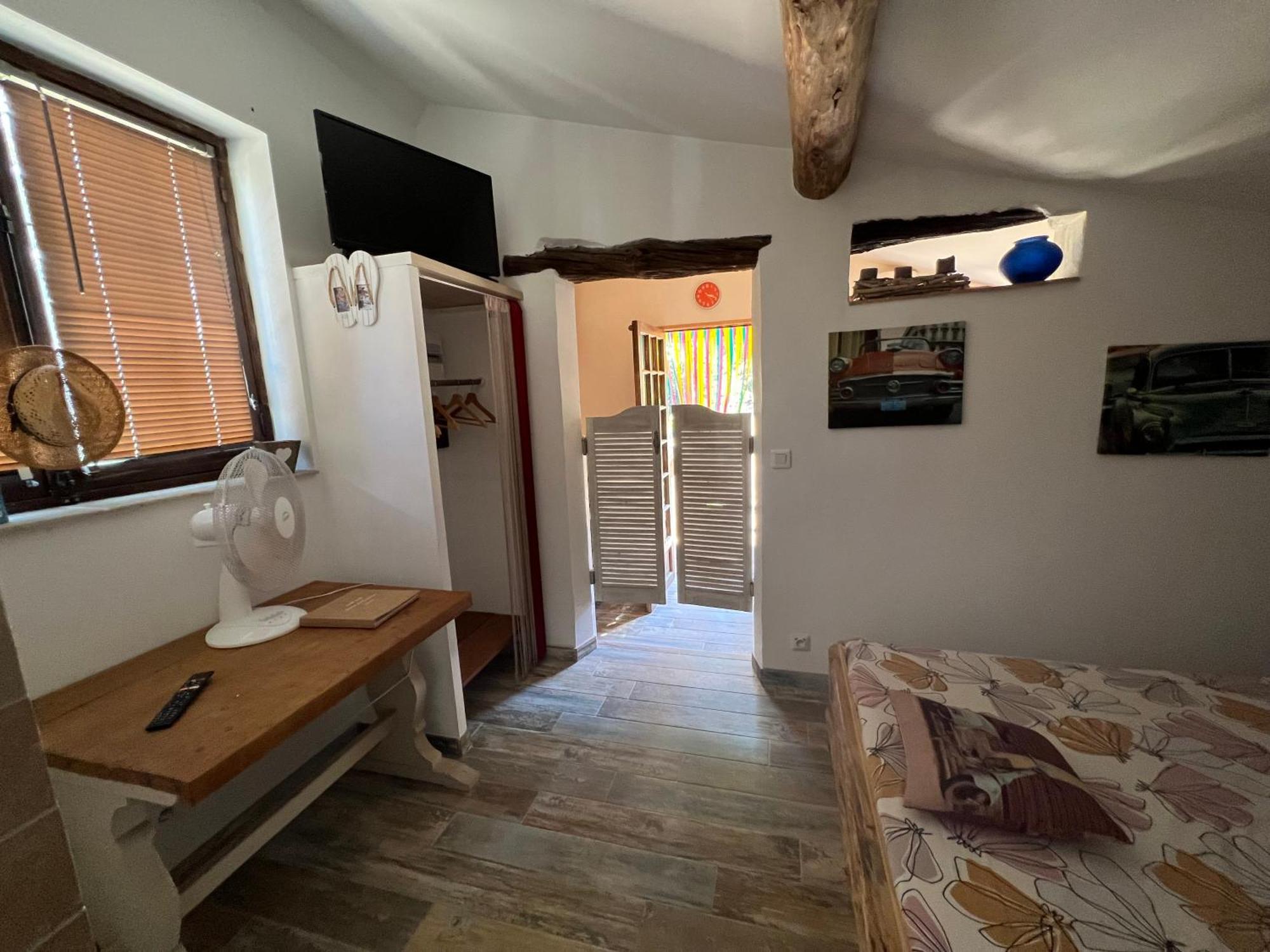Appartement Cabanon César à Flayosc Extérieur photo
